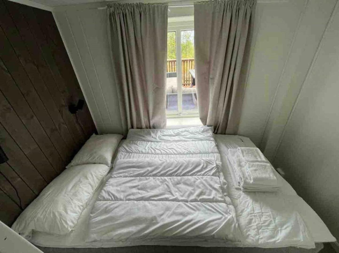 Kb Basement Apartment Сёрвоген Экстерьер фото